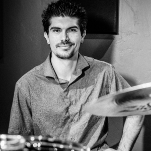 Rob Parisi teaches drums at Allegro Music and Dance in Tucson, AZ.