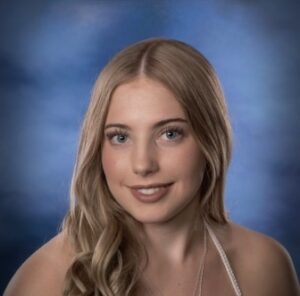 Jillian Foley teaches Ballet at Allegro in Tucson.