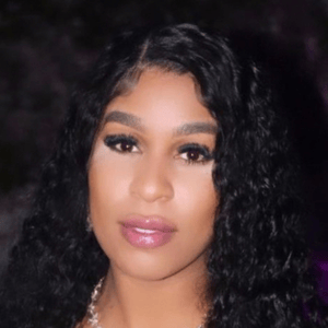 Tsar Kimball teaches preschool dance, ballet, jazz, and hip hop at Allegro in Tucson.