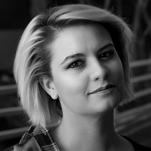 Christine Wright teaches voice lessons at Allegro Music and Dance in Tucson AZ.