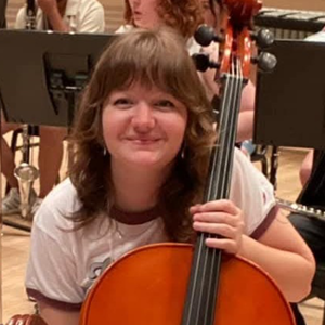 Kendra Rader teaches Cello at Allegro Music & Dance in Tucson.
